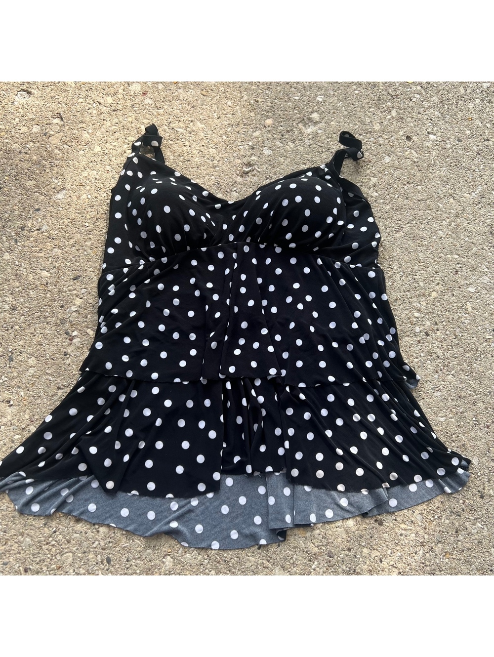 Y2K polka dot babydoll ruffle top